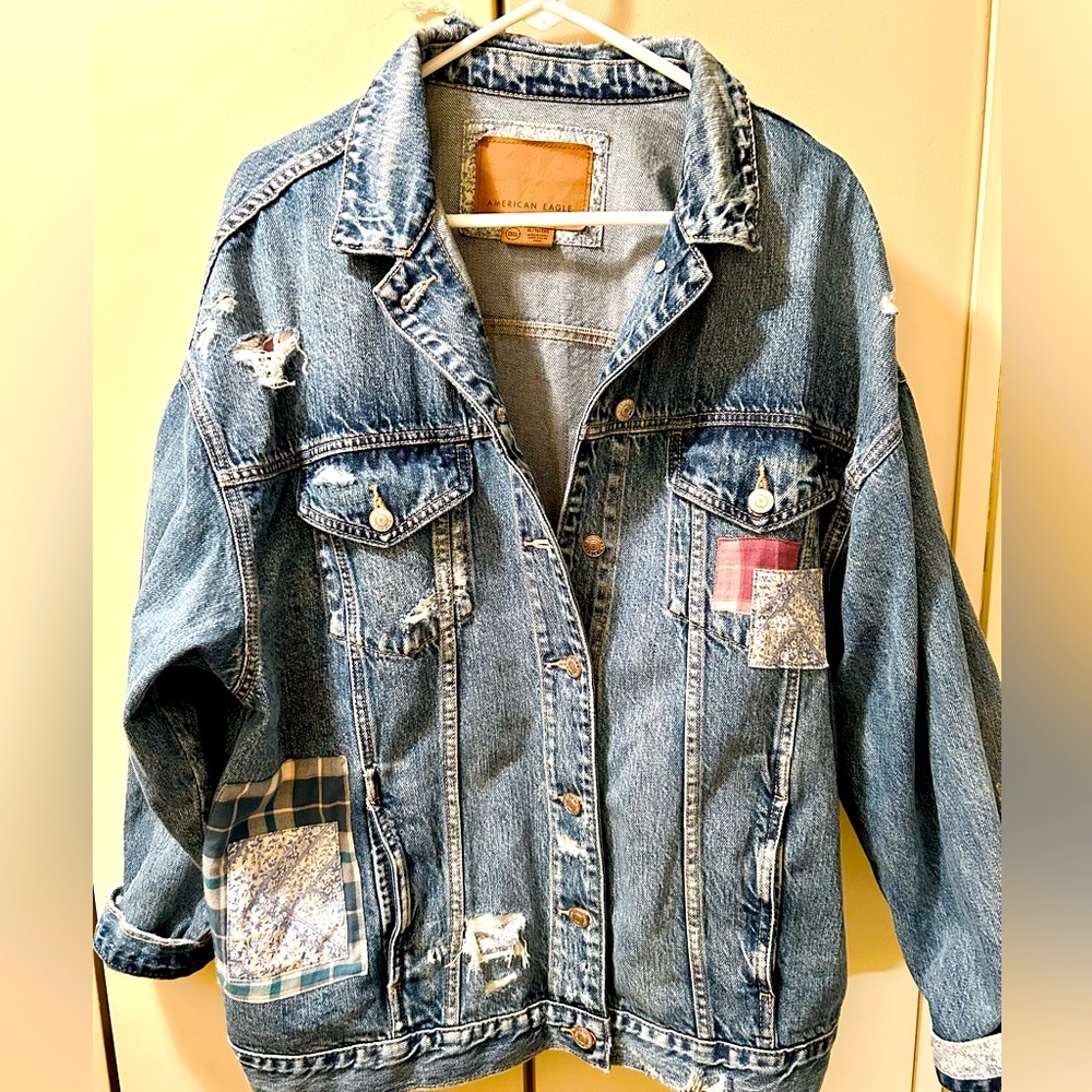 AE Patchwork Boyfriend Denim Jacket Sz XL